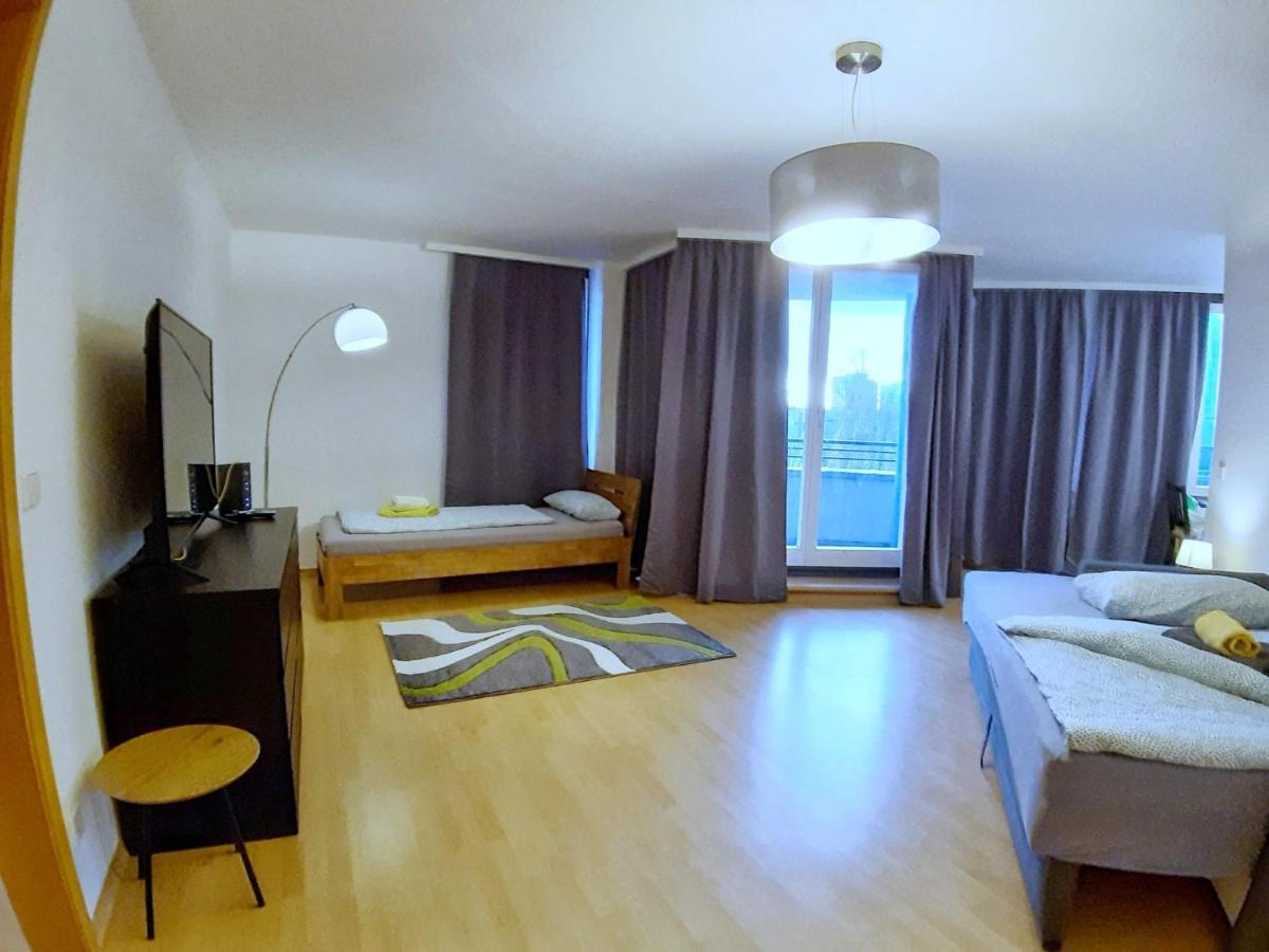 Lea-Apartment, 2 Raum, Balkon Tg Zentral Am Park ไลป์ซิก ภายนอก รูปภาพ